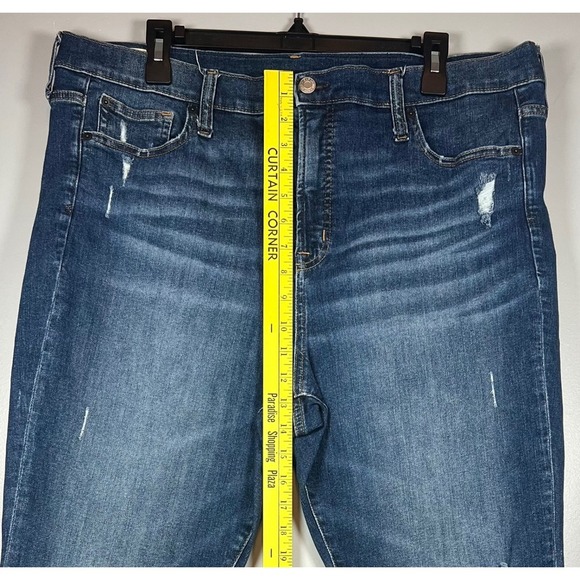 GAP Women's True Skinny Ankle High Rise, Distressed Dark Wash, Size 35/20R - Picture 4 of 8